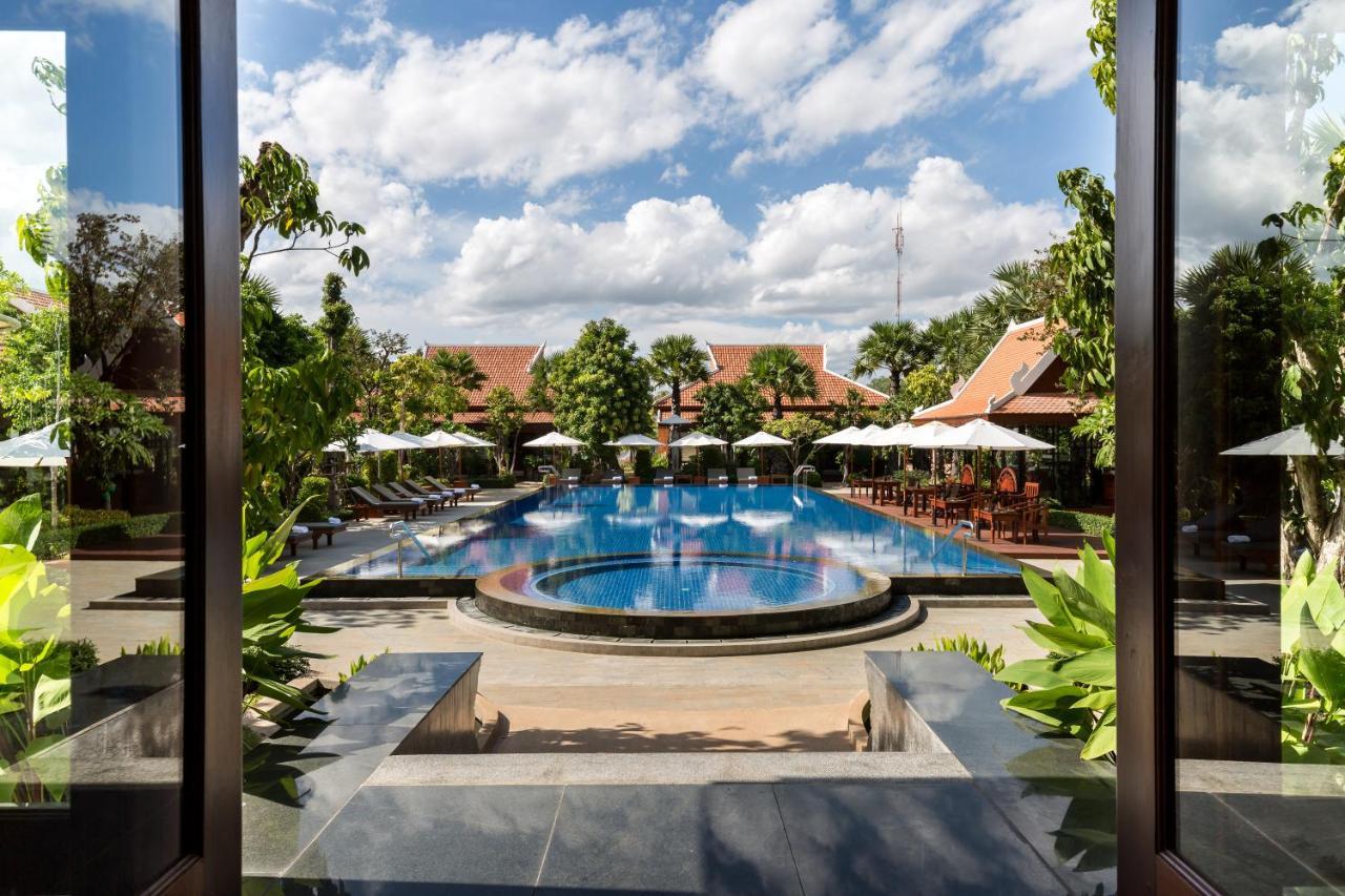 Angkor Privilege Resort & Spa Сиемрип Экстерьер фото