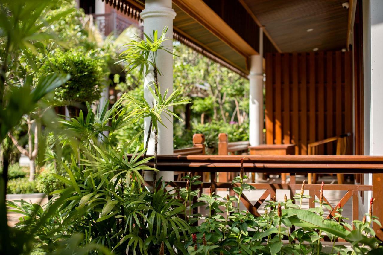 Angkor Privilege Resort & Spa Сиемрип Экстерьер фото